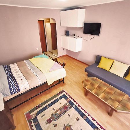 Ferienwohnung Cozy Studio Athenee Bukarest Exterior foto